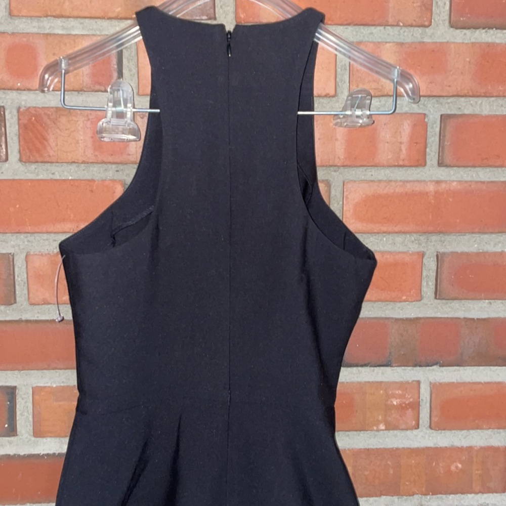 Likely black dress high neck swing style size 4US stretch sculpting drsss - Picture 8 of 9